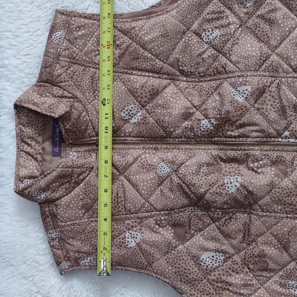 Gloria Vanderbilt Vest - Picture 10 of 17